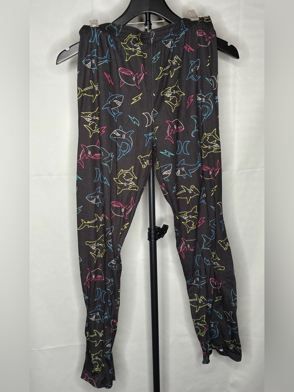 Black Shark Print Lounge Pants